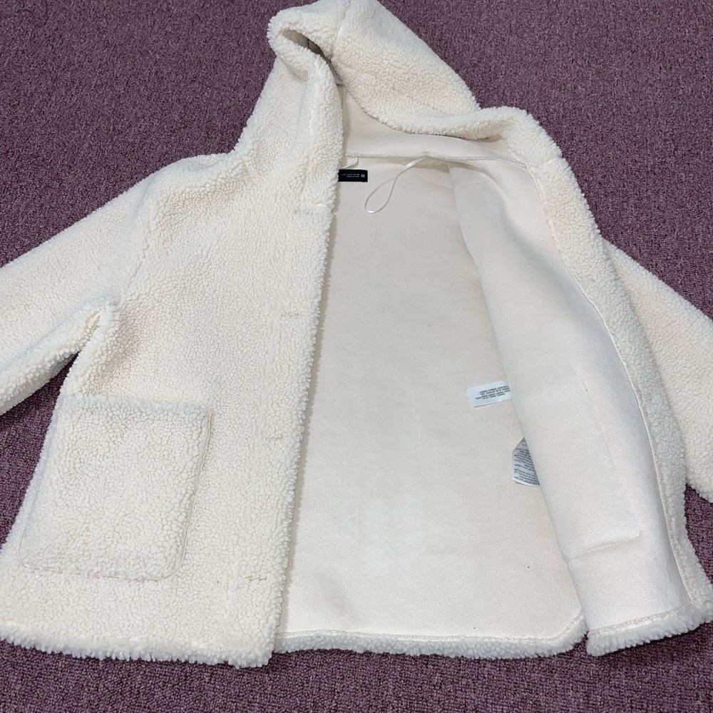 Zara Jacket - Picture 9 of 9